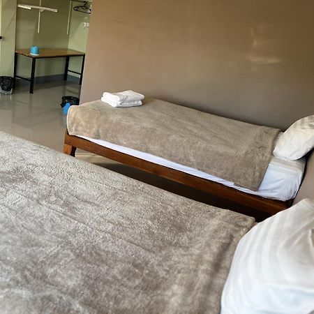 V Tharm Hotel Udon Thani Esterno foto