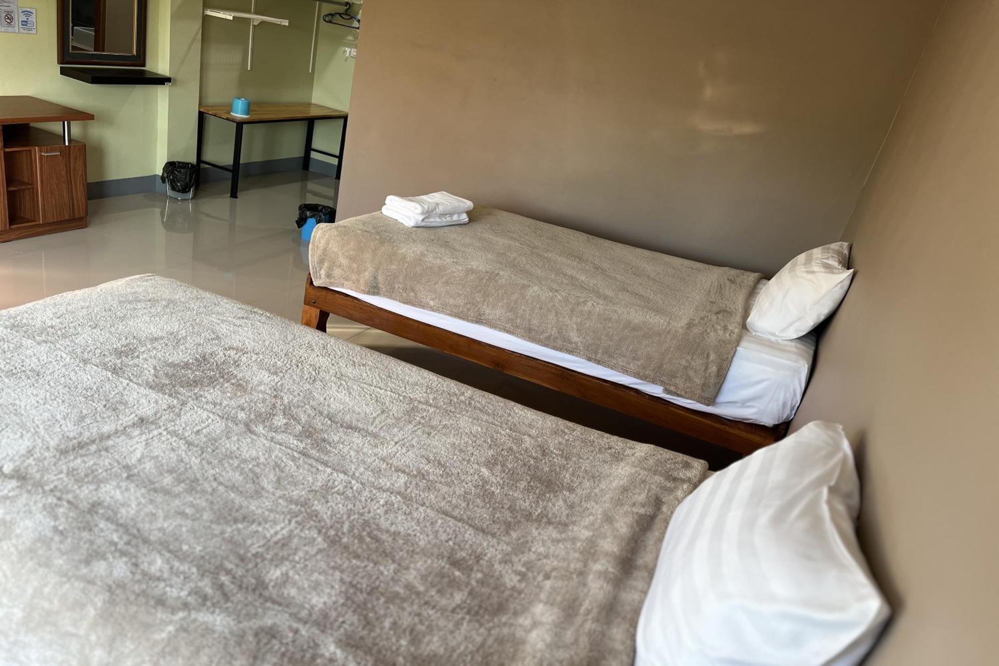 V Tharm Hotel Udon Thani Esterno foto