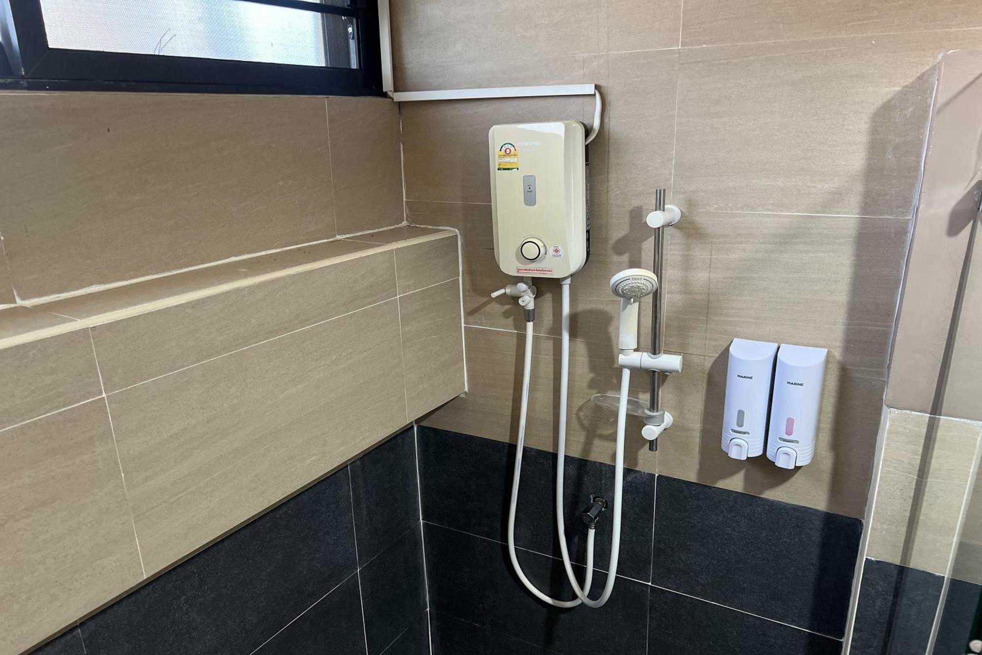 V Tharm Hotel Udon Thani Esterno foto