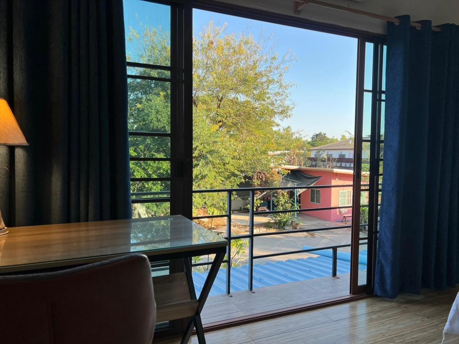 V Tharm Hotel Udon Thani Esterno foto